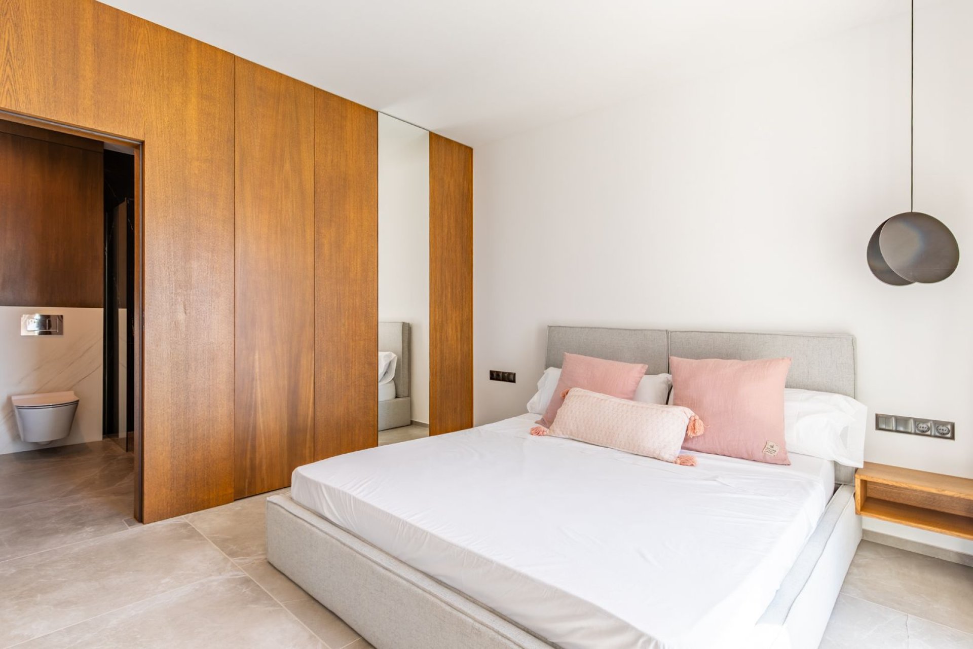 Reventa - Villa - 