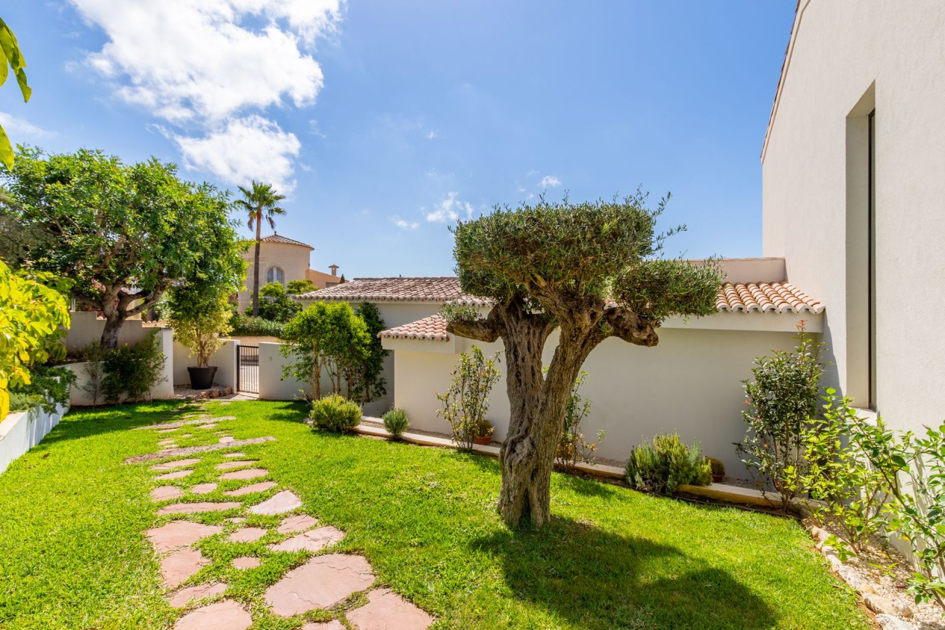 Reventa - Villa - 