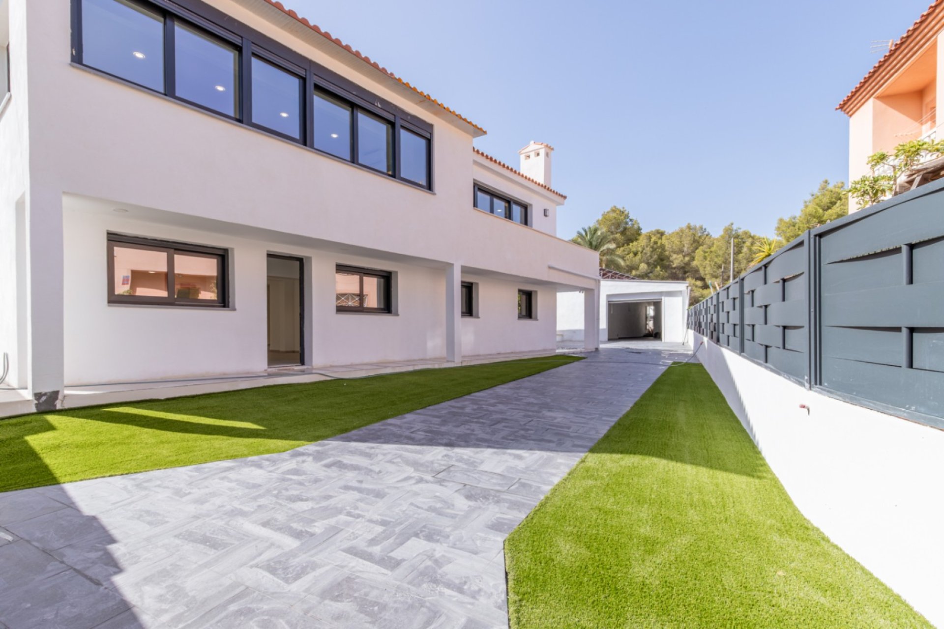 Reventa - Villa - 