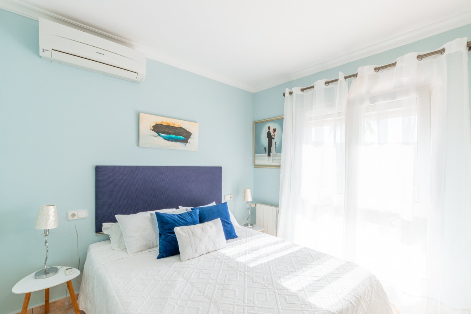Reventa - Villa - 