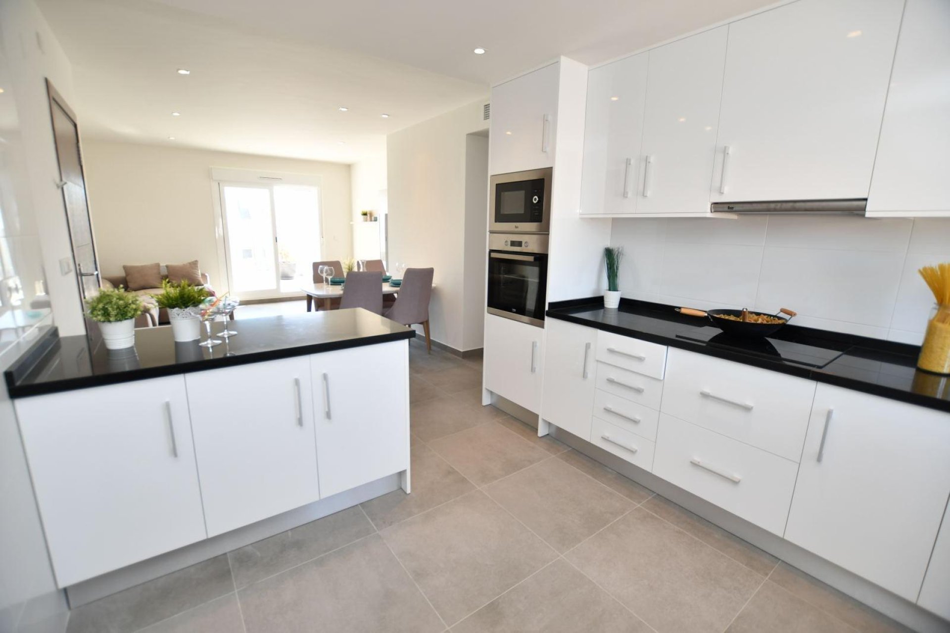 Rynek Pierwotny - Bungalow - San Miguel de Salinas