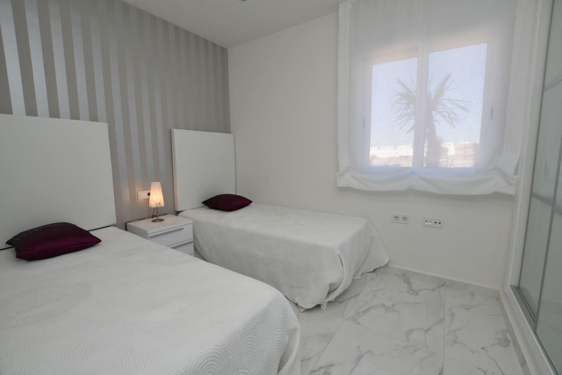 Rynek Pierwotny - Bungalow - San Miguel de Salinas