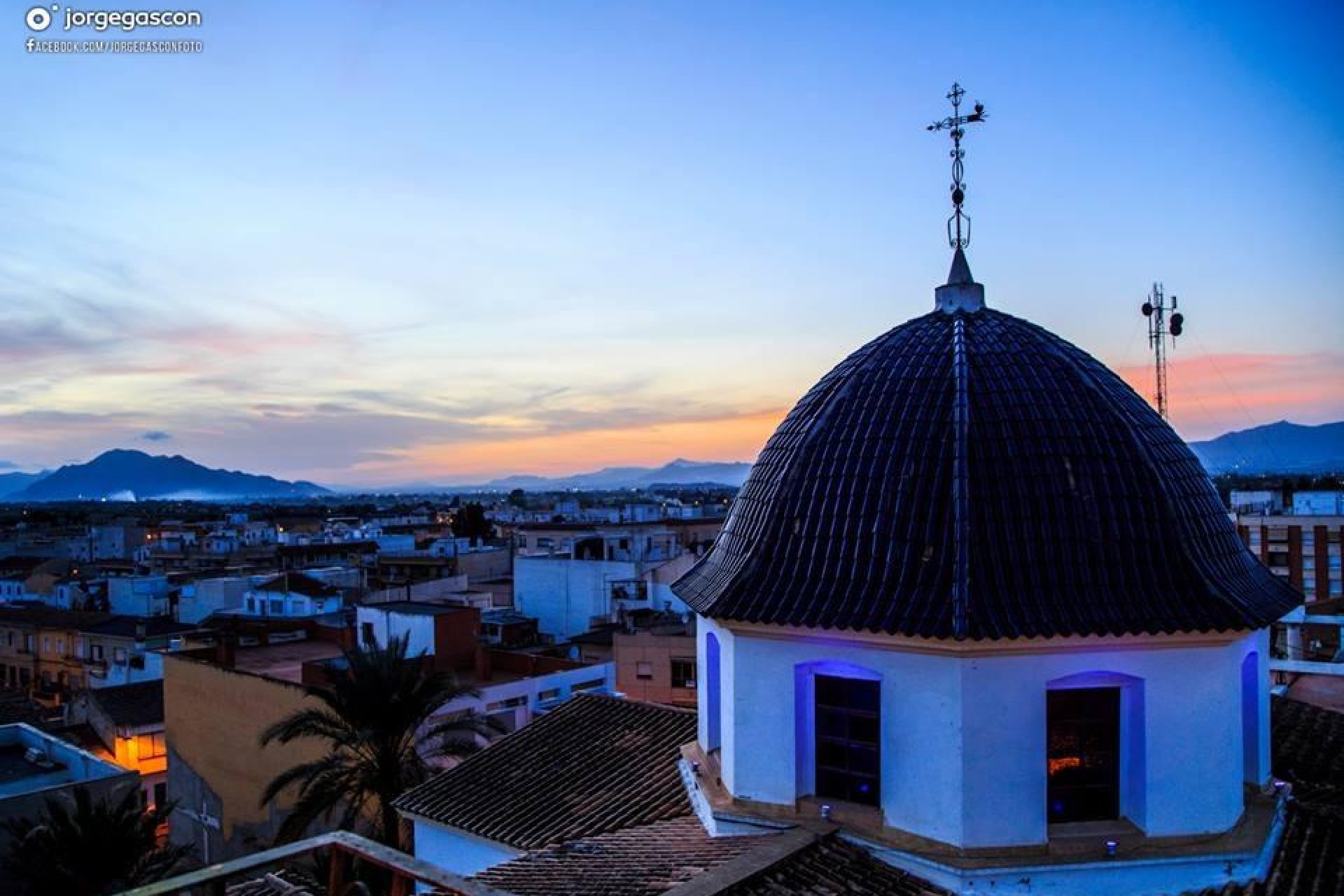 Rynek Pierwotny - Kamienica - Dolores