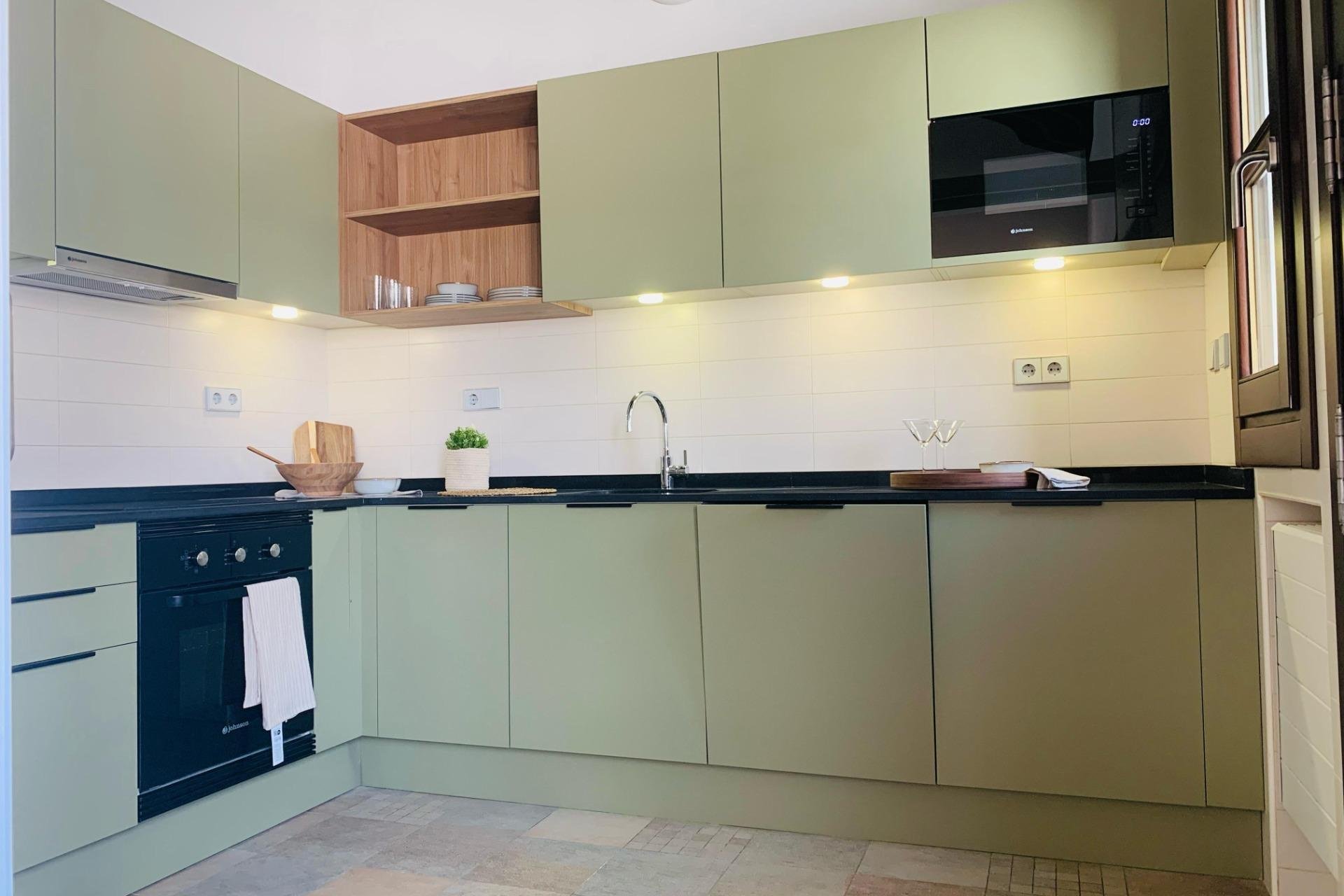 Rynek Pierwotny - Kamienica - Sucina