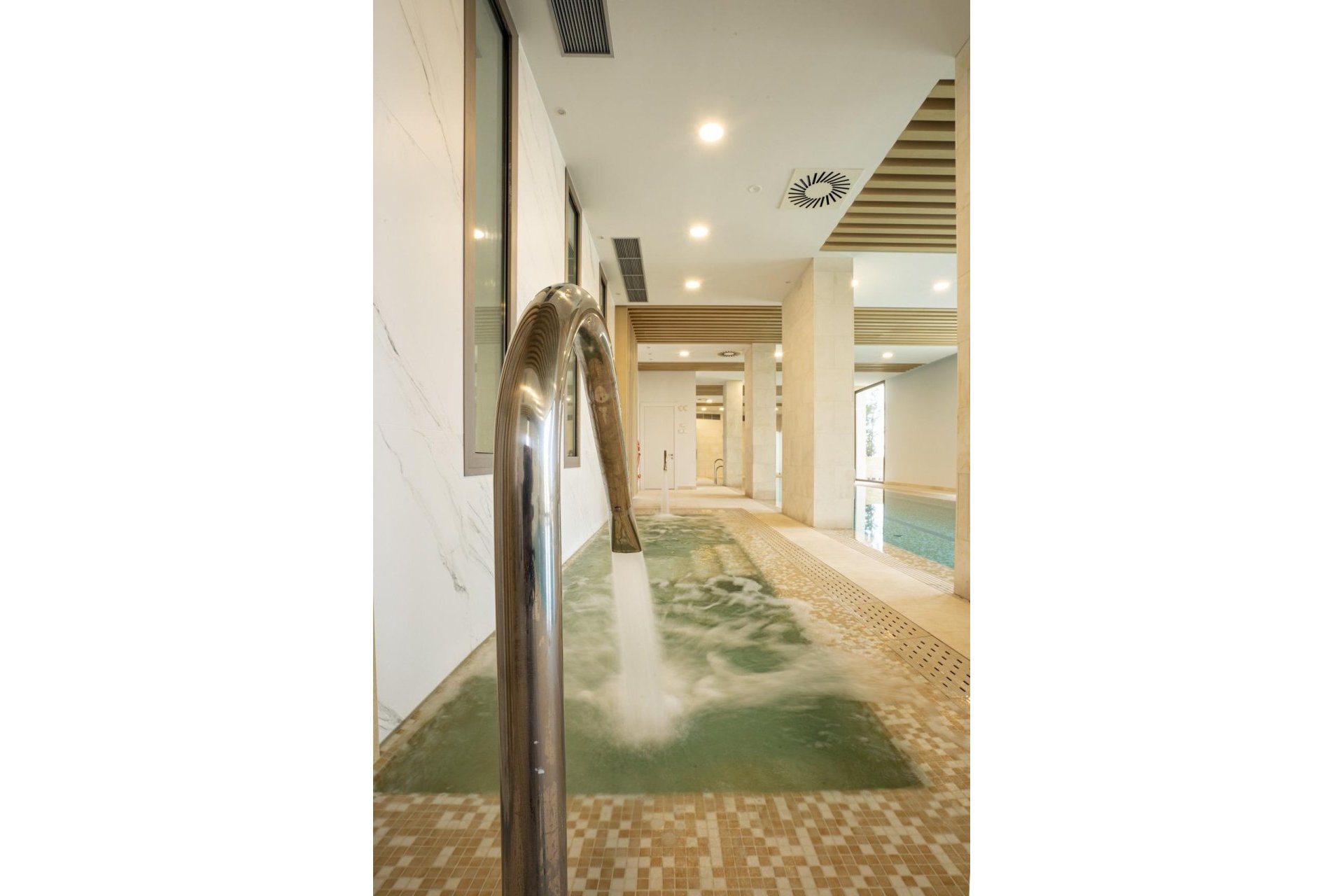 Rynek Pierwotny - Mieszkanie w bloku - Benahavís