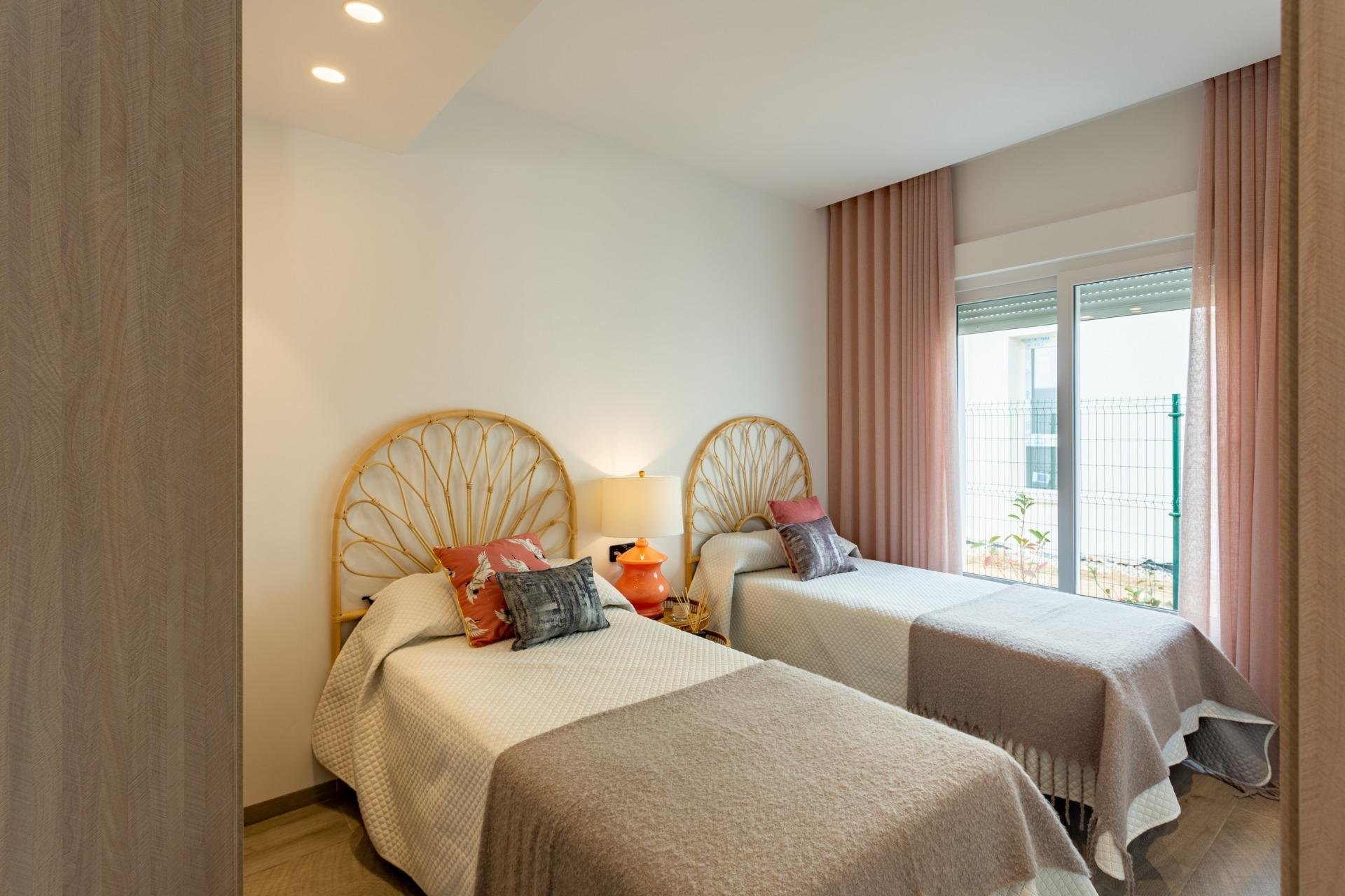 Rynek Pierwotny - Semidetached - Algorfa