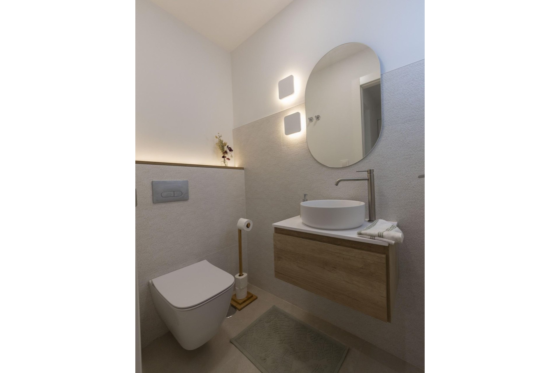 Rynek Pierwotny - Villa - Baños y Mendigo