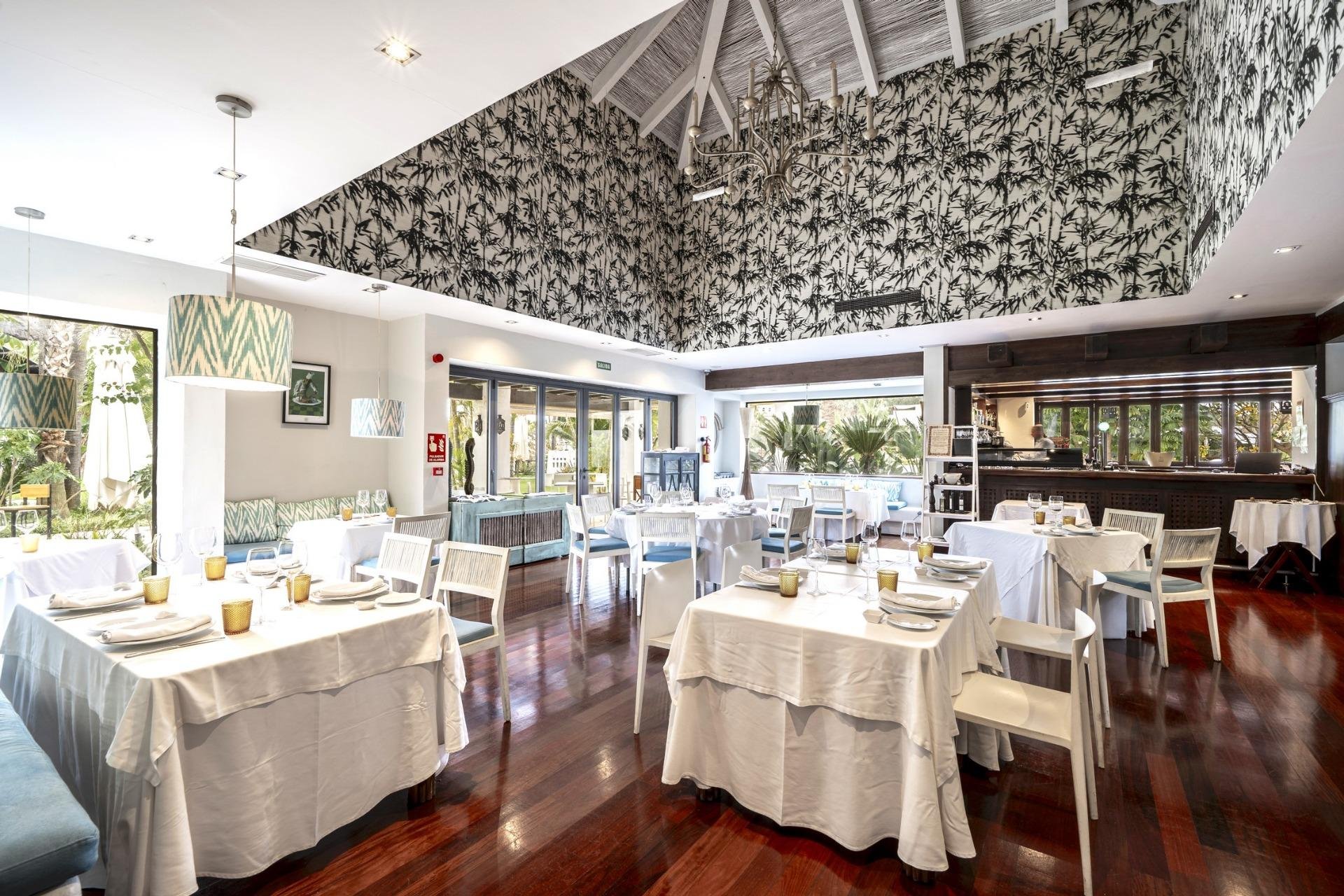 Rynek Pierwotny - Villa - Estepona