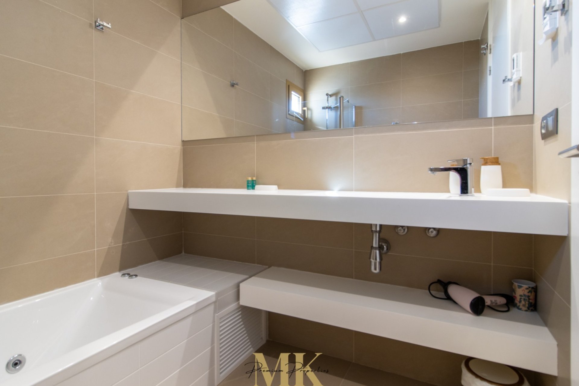 Rynek Wtórny - Mieszkanie w bloku - Benidorm - Playa Poniente