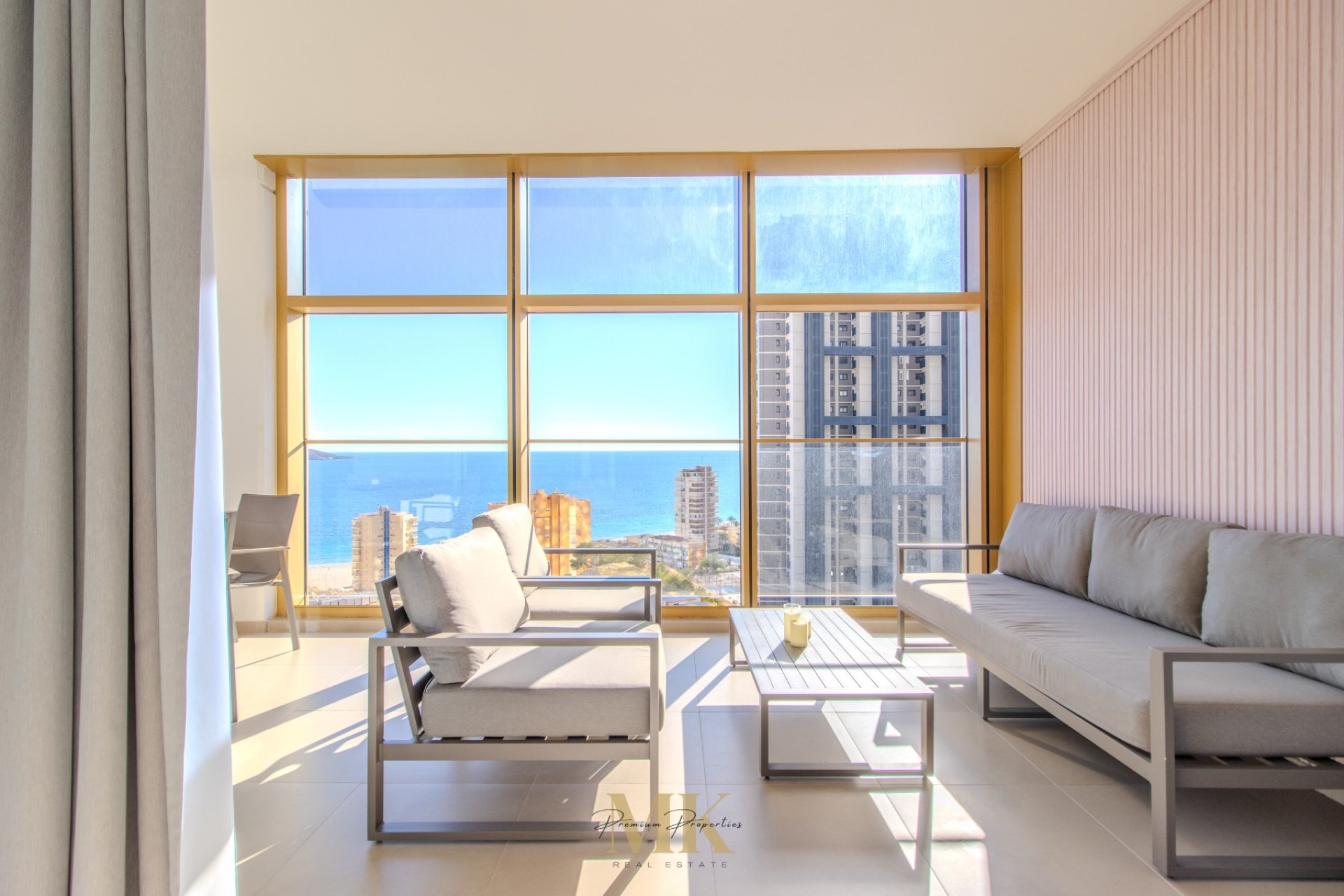 Terrace - Luxury apartment for sale in the unique Intempo building, Poniente (Costa Blanca - Alicante - Benidorm)