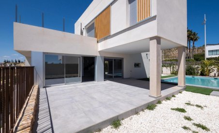 Villa - Obra nueva - Algorfa - Algorfa