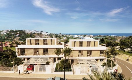 Villa / Semi semi-detached - New Build - Estepona - Estepona