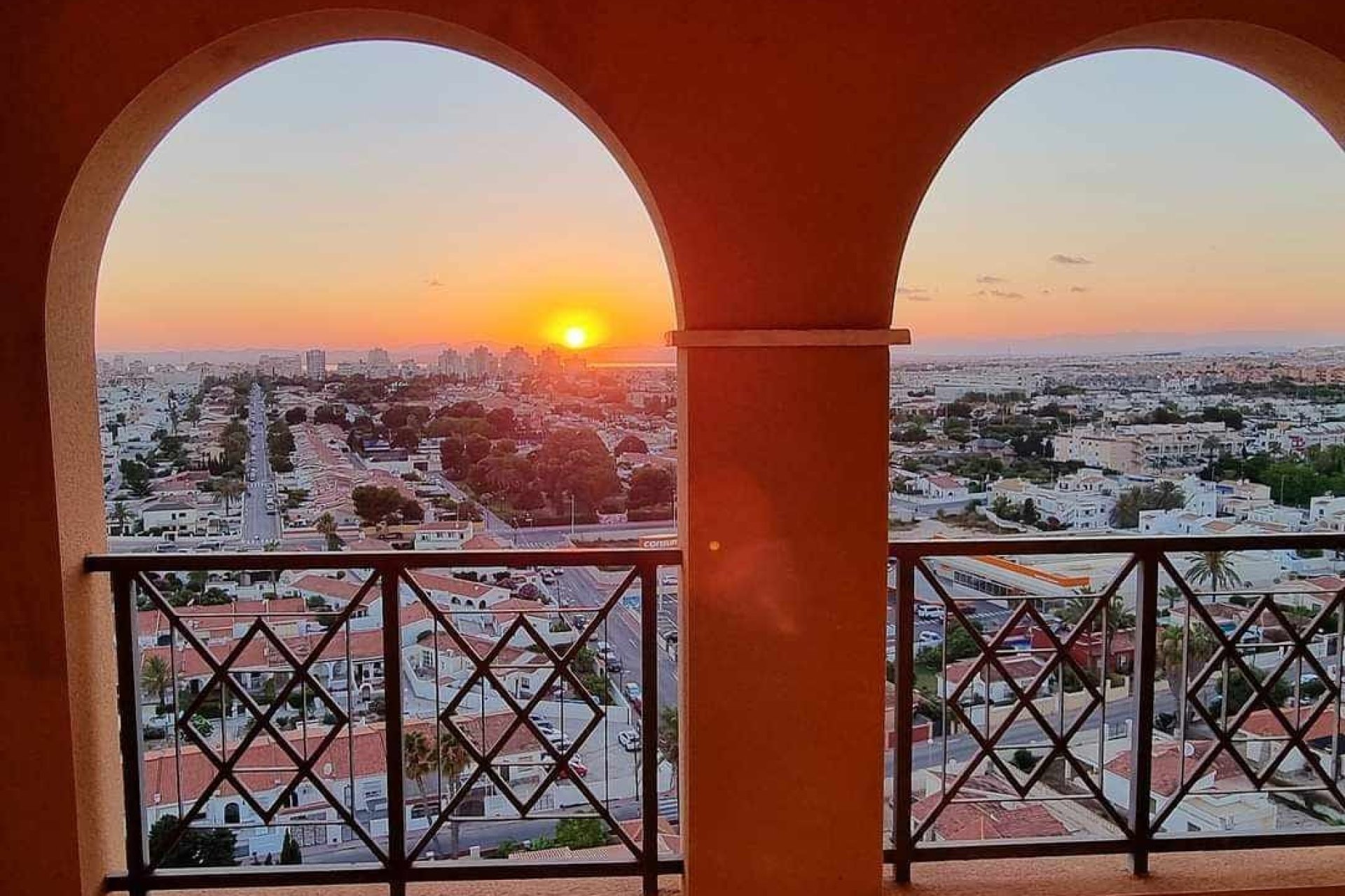 Vistas al mar - Apartamento con vistas al mar en Torrevieja, Playa de los Locos (Costa blanca - Alicante)