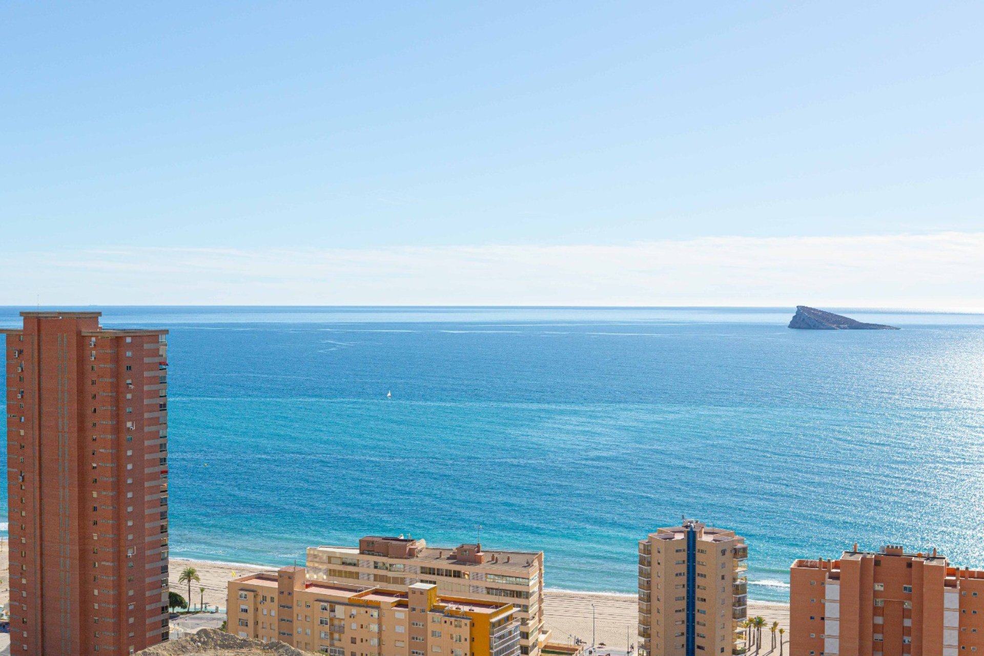 Vistas al mar - Apartamento de lujo en venta en el icónico edificio Intempo, Benidorm (Costa Blanca - Alicante)