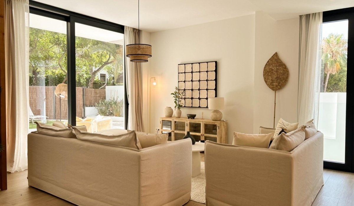 Rynek Pierwotny - Kamienica - Málaga