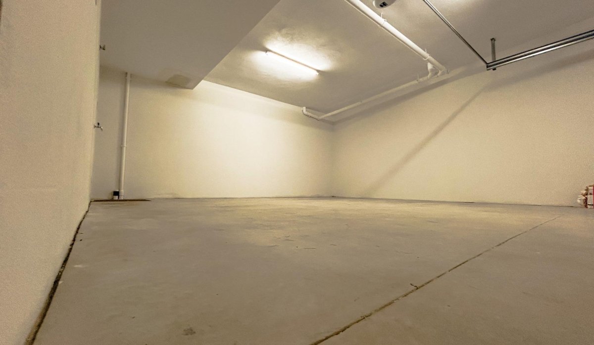 Rynek Pierwotny - Kamienica - Málaga