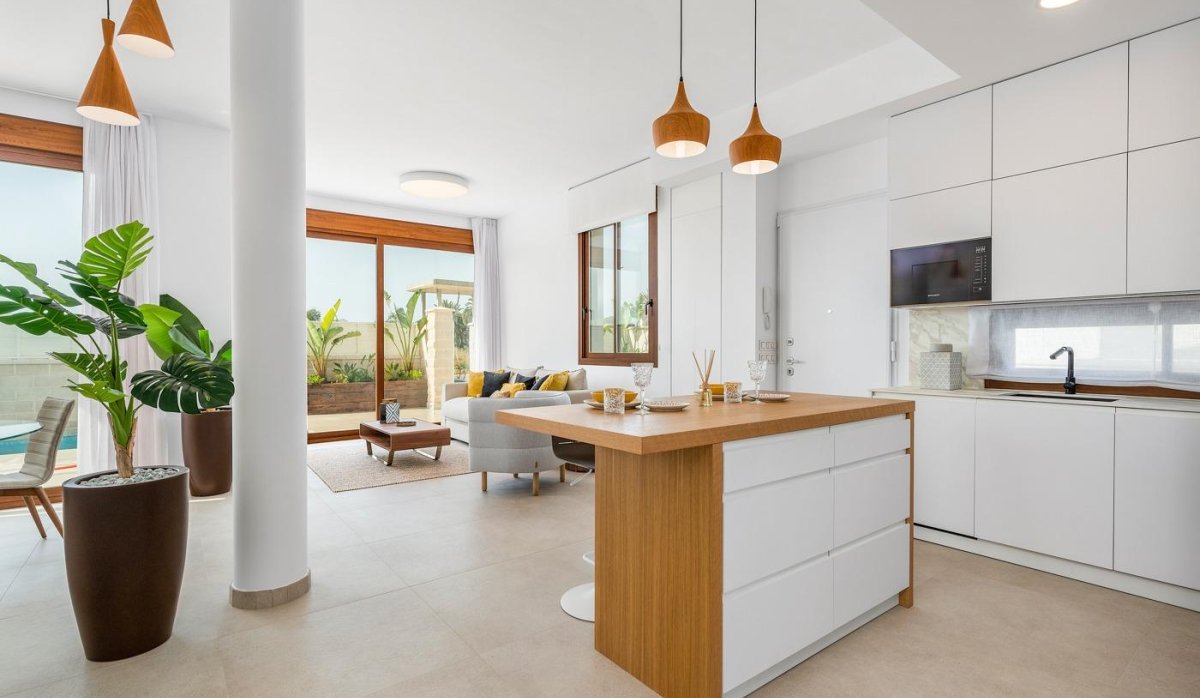 Новое здание - Villa - Vera