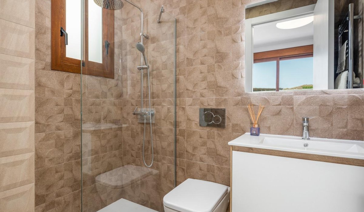 Новое здание - Villa - Vera