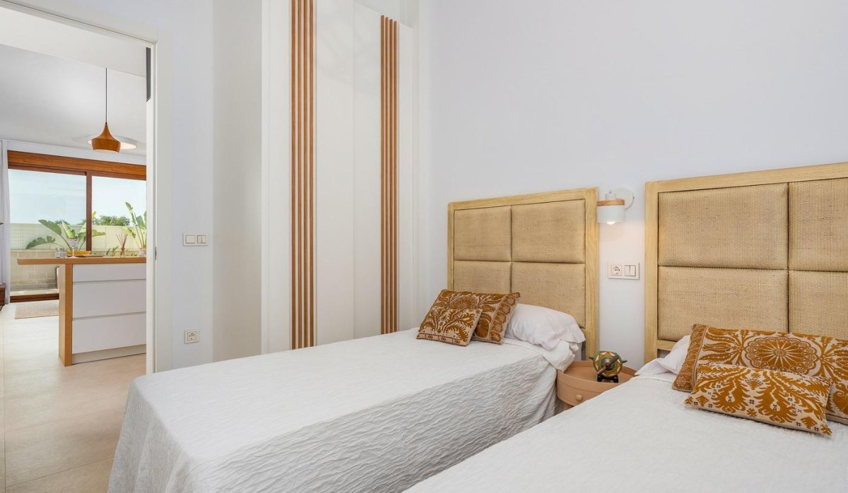 Новое здание - Villa - Vera