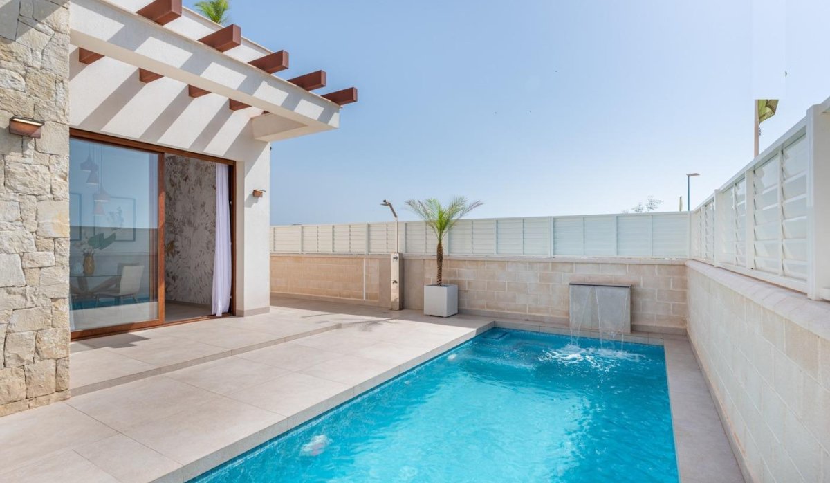 Новое здание - Villa - Vera