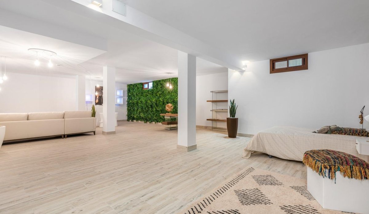 Новое здание - Villa - Vera