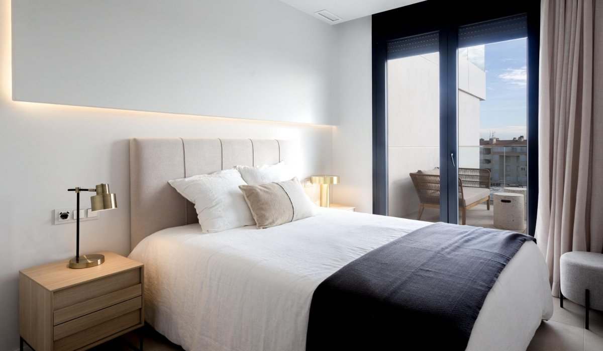 Obra nueva - Ático - Denia