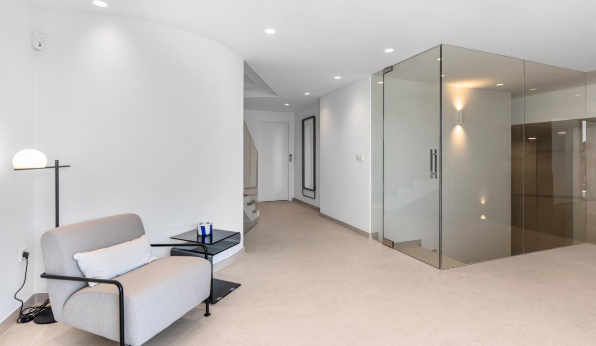 Obra nueva - Villa - Altea