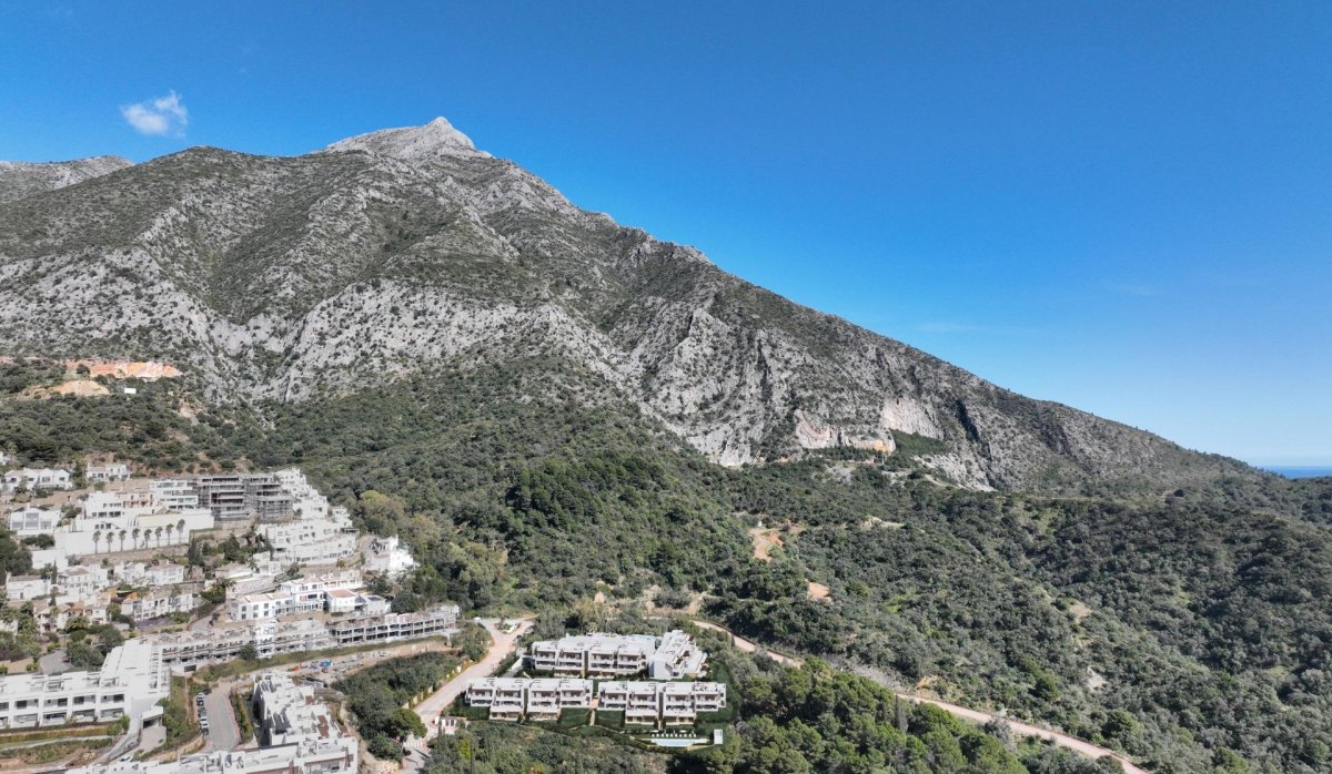 Rynek Pierwotny - Mieszkanie w bloku - Istán