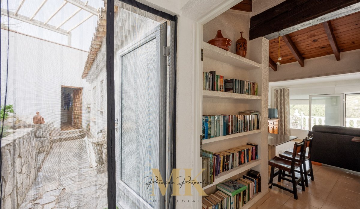Resale - Villa - Denia - Montgó