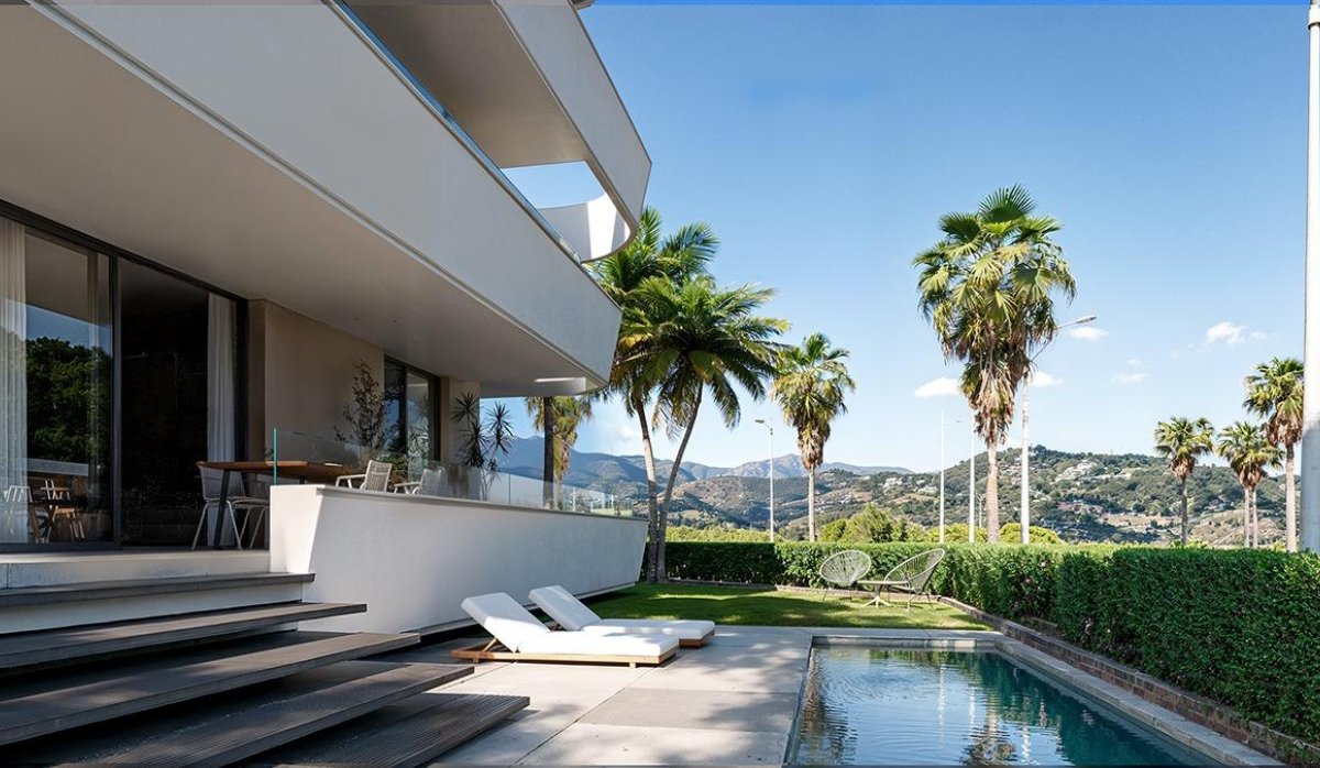 New Build - Apartment / flat - Estepona