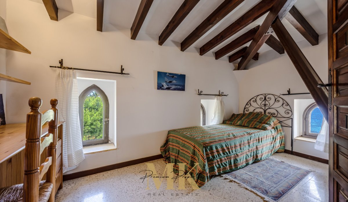 Reventa - Castillo - Denia