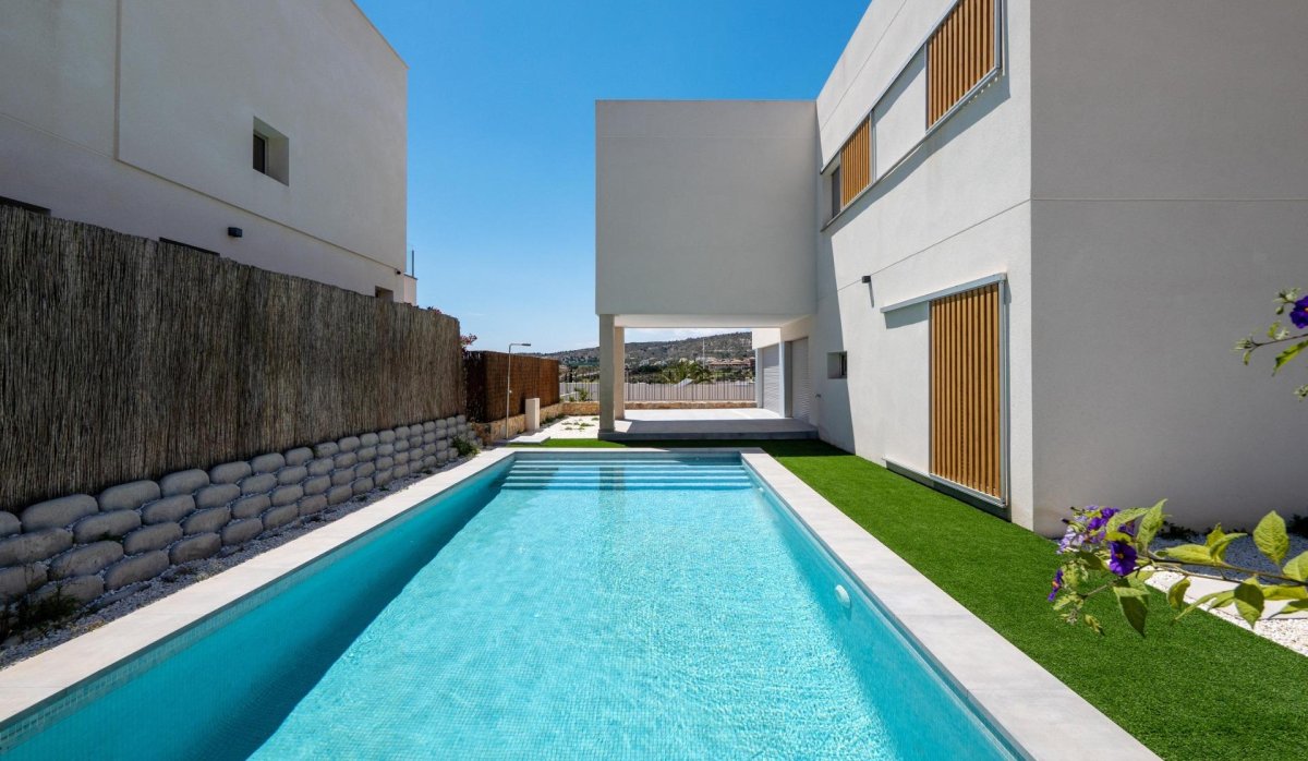 Новое здание - Villa - Algorfa