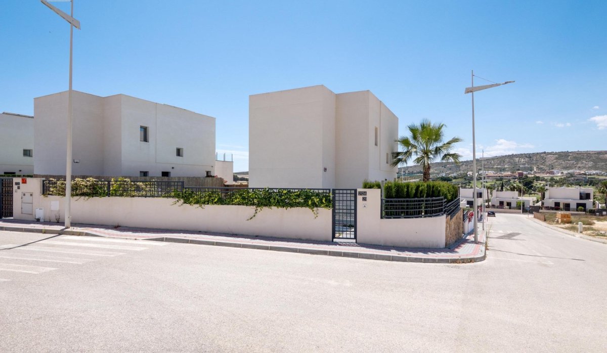 Новое здание - Villa - Algorfa