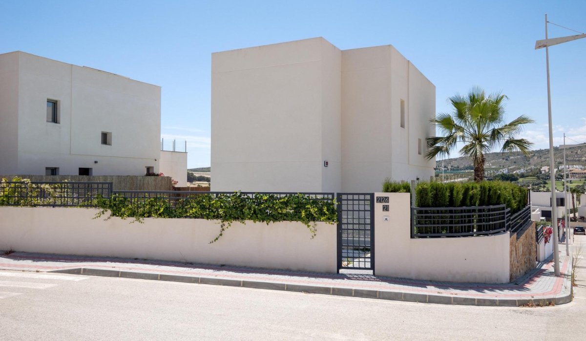 Новое здание - Villa - Algorfa
