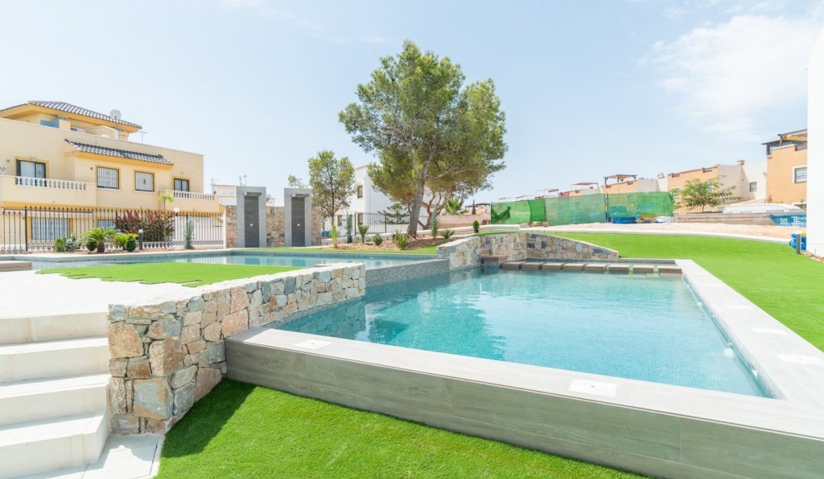 Новое здание - Бунгало - Torrevieja