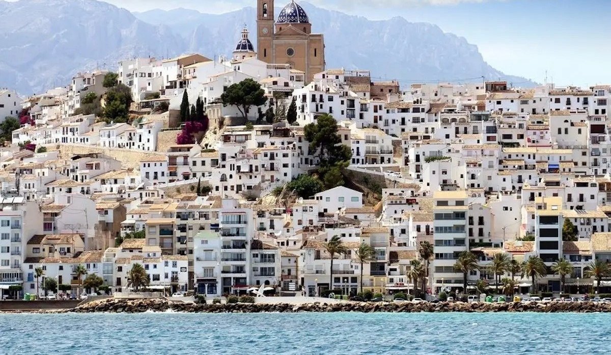 Новое здание - Villa - Altea