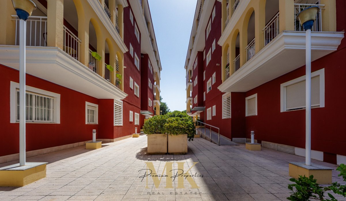 Resale - Apartment / flat - Pedreguer - Denia