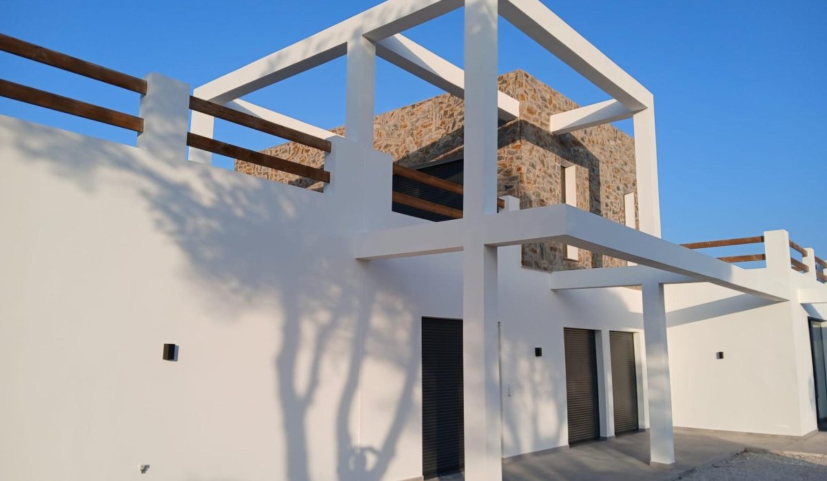 Новое здание - Villa - Pinoso