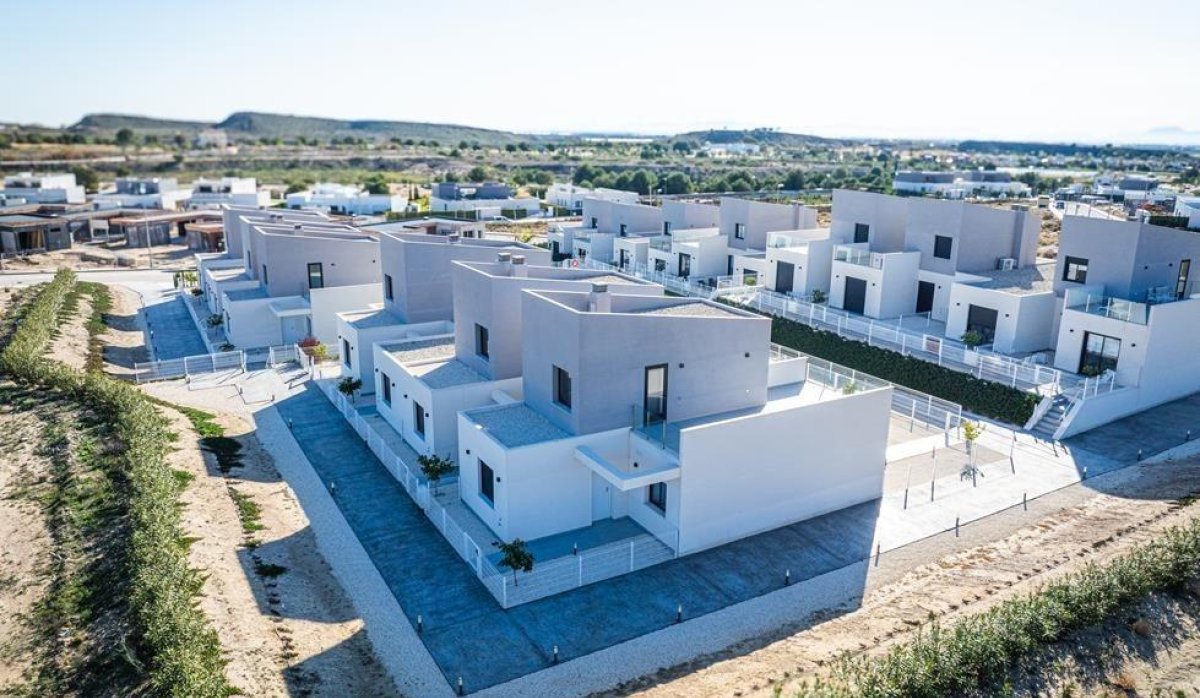 New Build - Townhouse - Baños y Mendigo