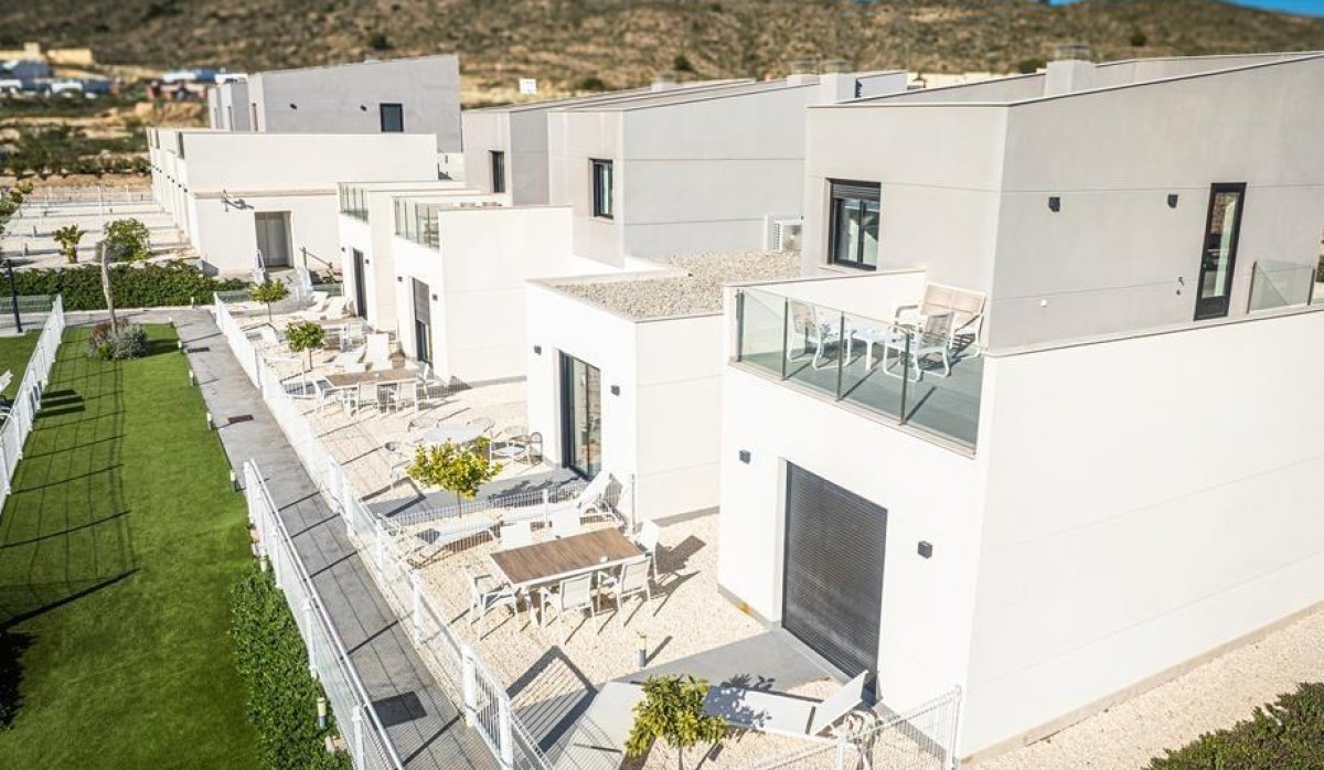 New Build - Townhouse - Baños y Mendigo