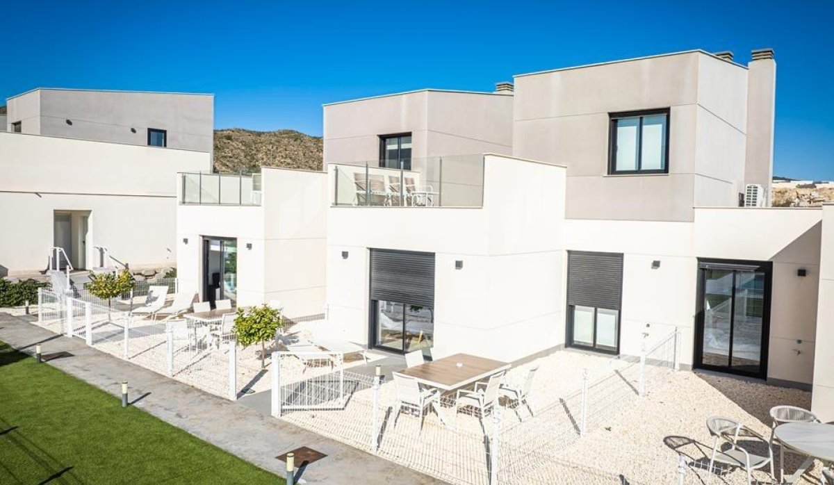 New Build - Townhouse - Baños y Mendigo