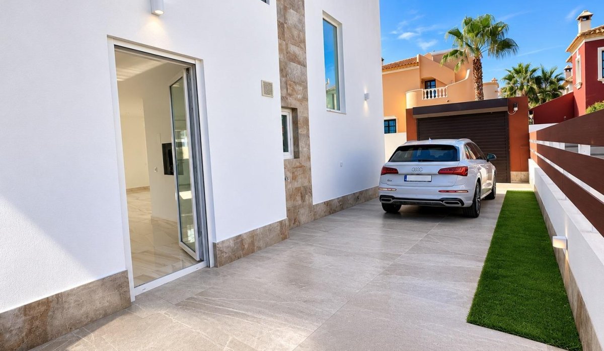 Obra nueva - Villa - Rojales