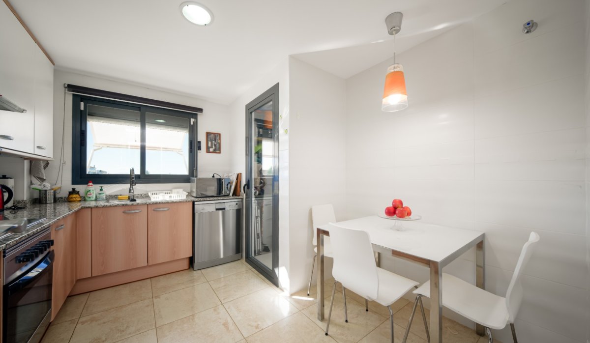 Resale - Apartment / flat - Denia - Center