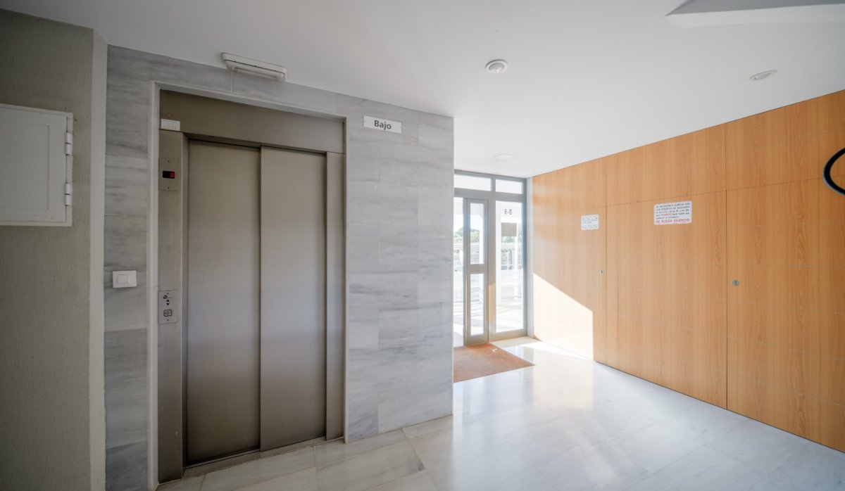 Resale - Apartment / flat - Denia - Center