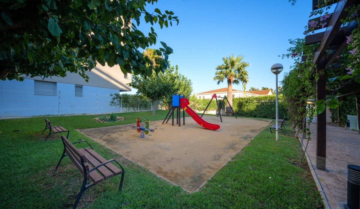 Resale - Apartment / flat - Denia - Center