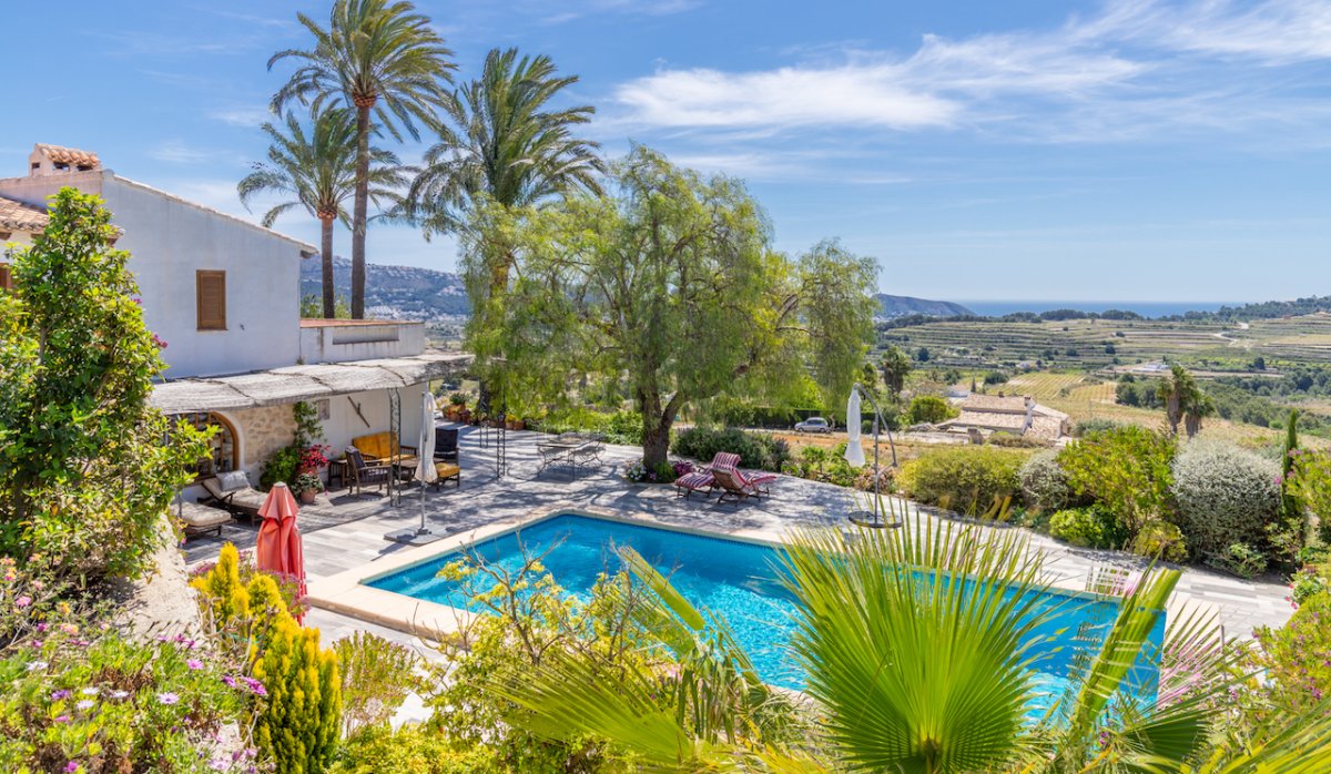 Resale - Villa - Teulada - Campo