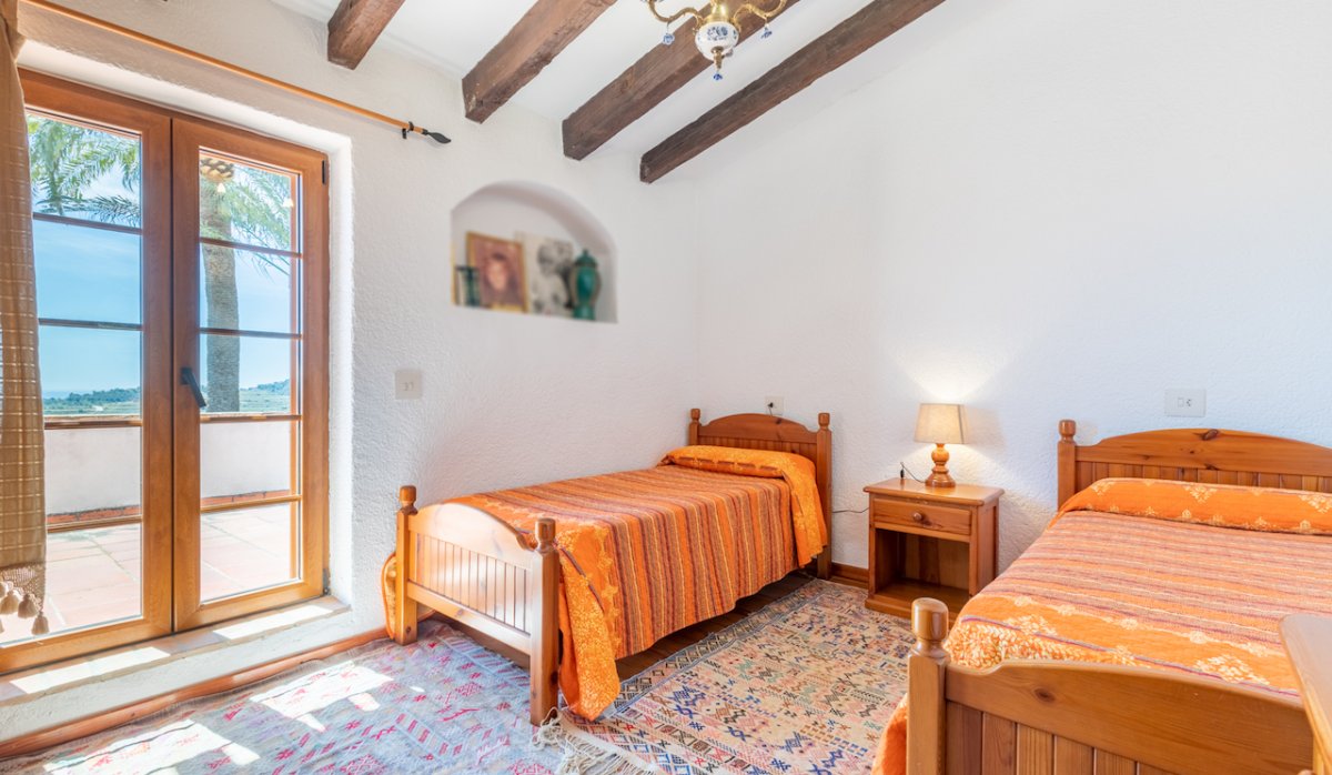 Resale - Villa - Teulada - Campo