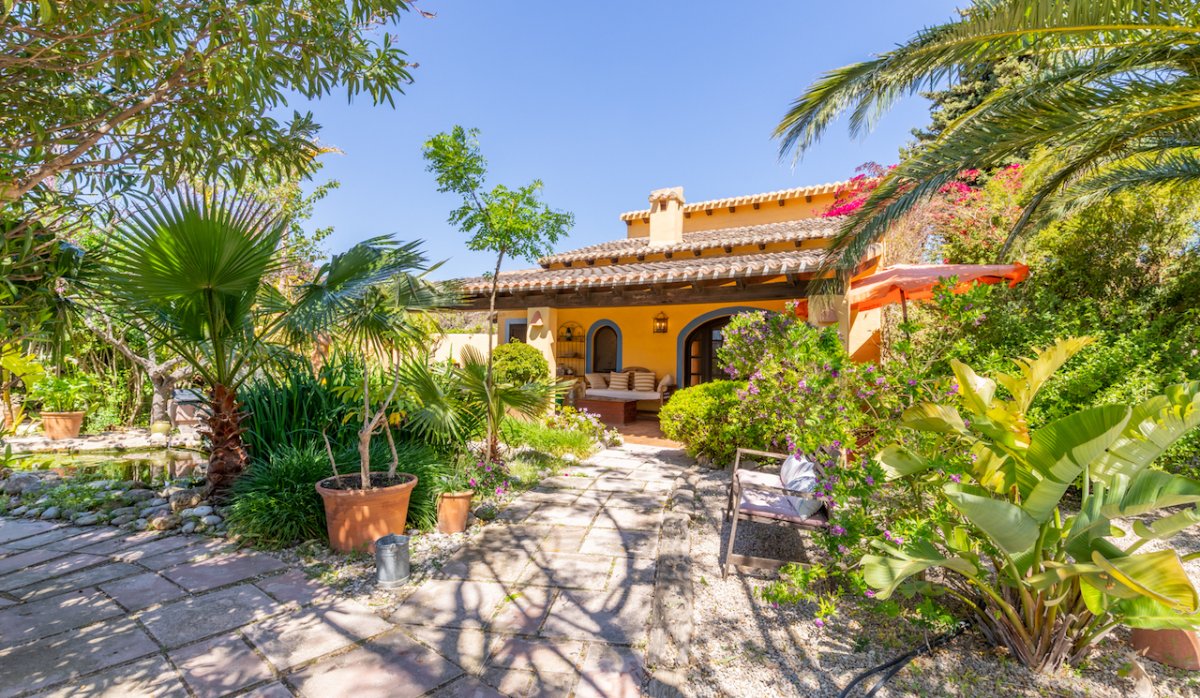 Resale - Villa - Teulada - Campo