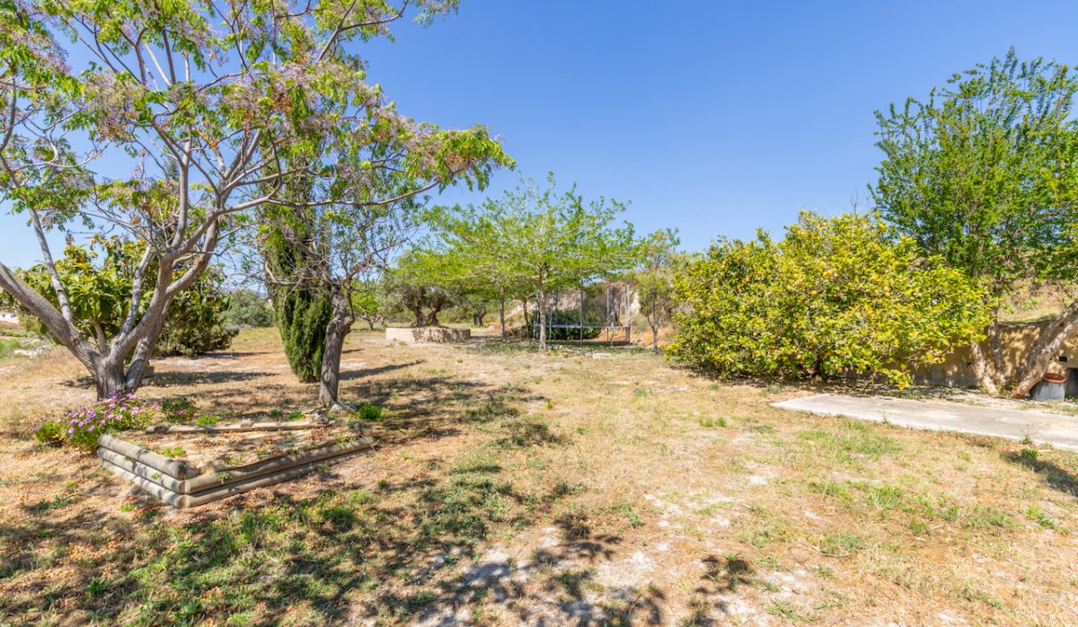 Resale - Villa - Teulada - Campo