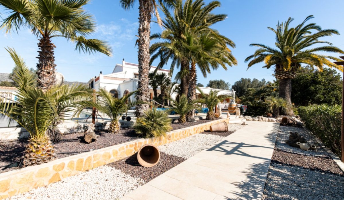 Resale - Villa - Teulada - Canor